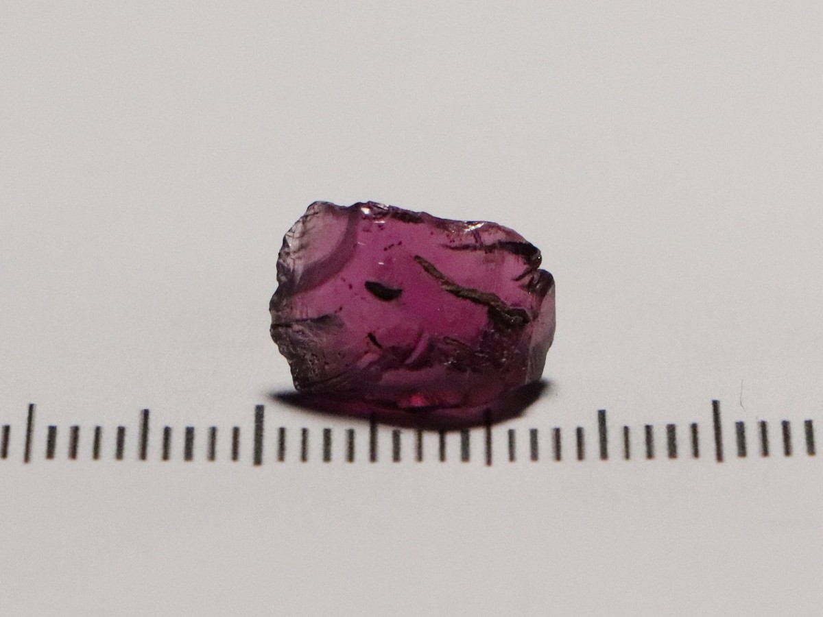 Purple Garnet 5.88cts